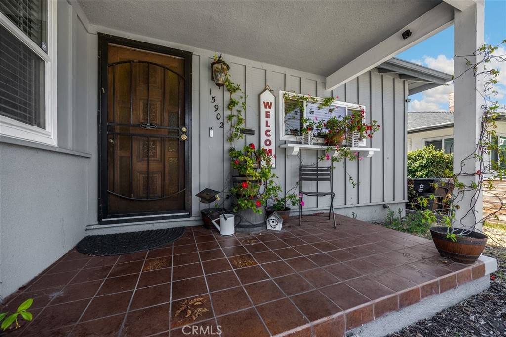 Whittier, CA 90603,15902 Santa Fe ST