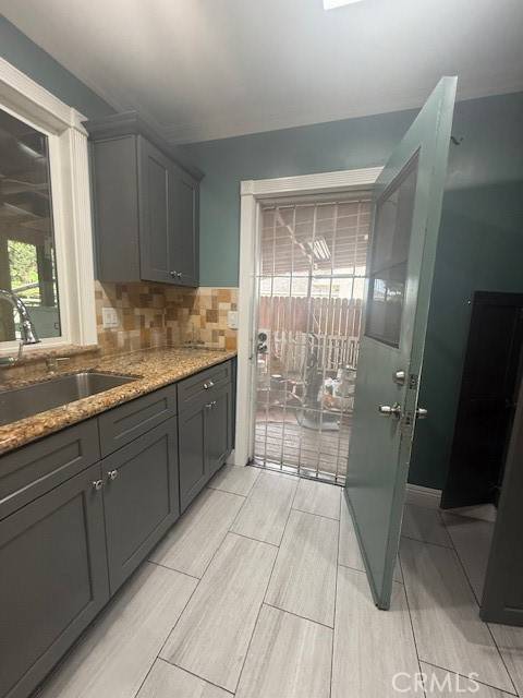 Long Beach, CA 90805,380 E Janice ST