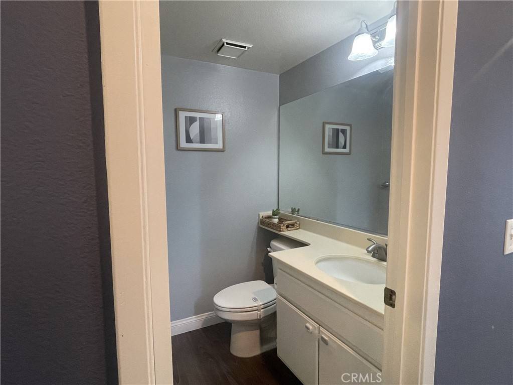 Yorba Linda, CA 92887,23330 Dover LN #94
