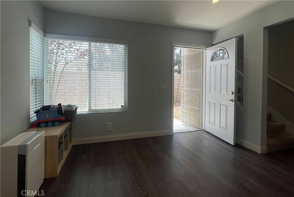 Yorba Linda, CA 92887,23330 Dover LN #94