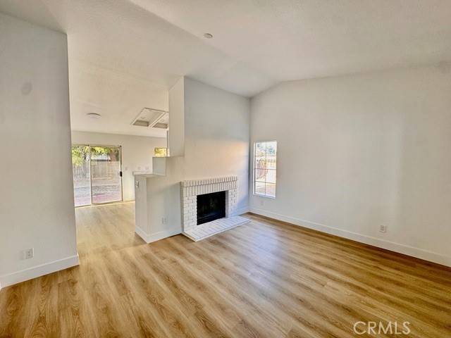 Adelanto, CA 92301,10796 Bonanza RD