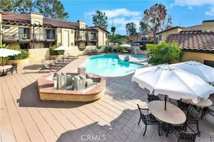 Laguna Hills, CA 92653,25521 Indian Hill LN #E