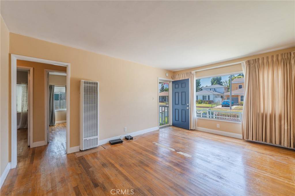 Lakewood, CA 90712,5532 Pearce AVE