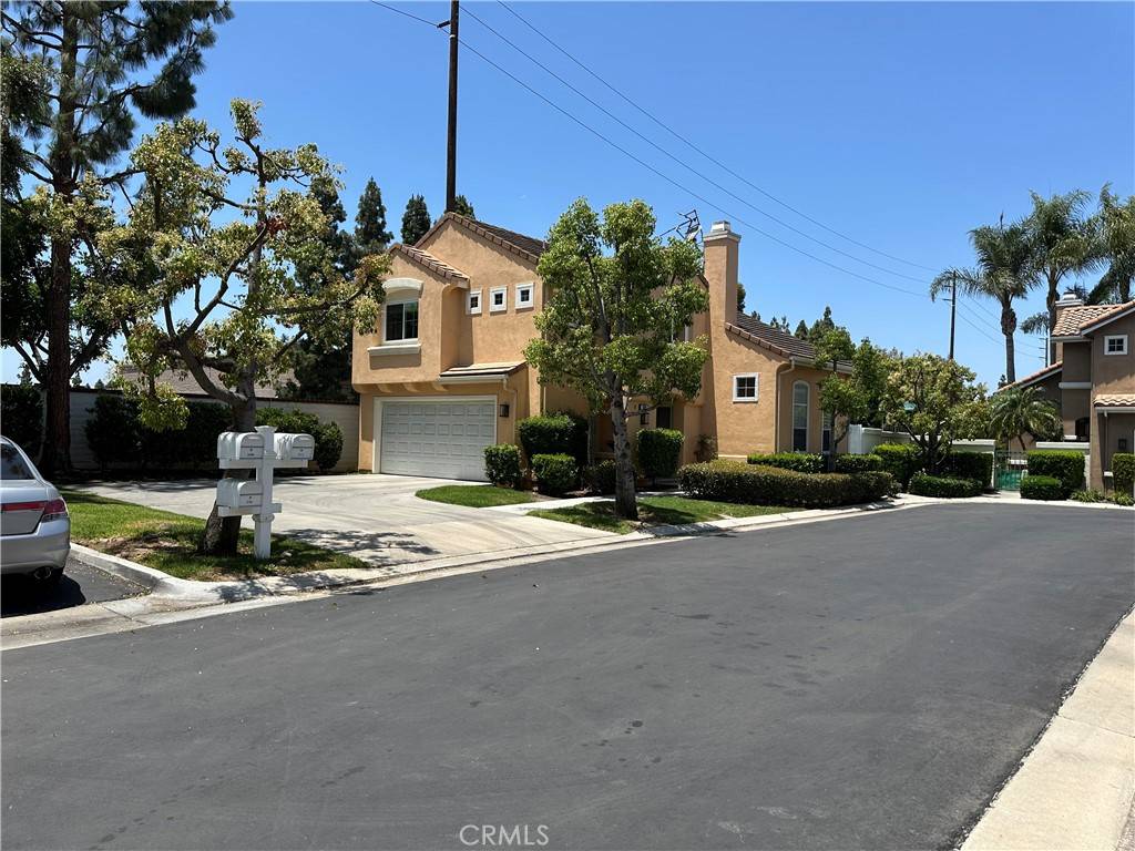 Tustin, CA 92782,2690 Peralta CT