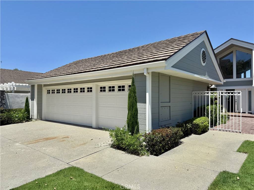 Irvine, CA 92603,21 Centaurus #3