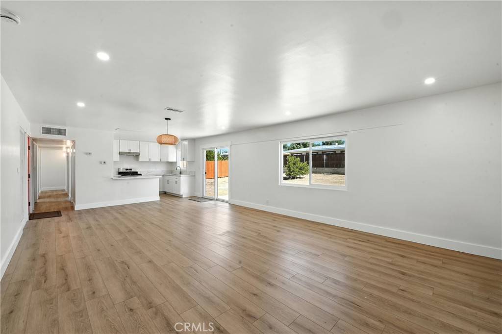 Banning, CA 92220,3247 W Nicolet ST