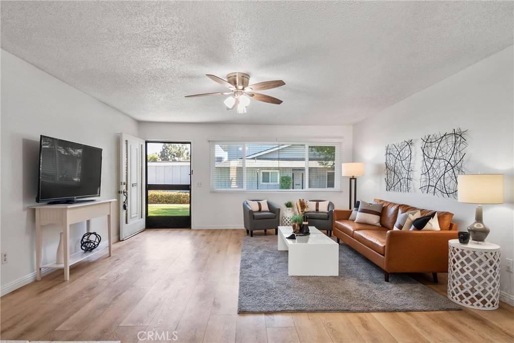 Fullerton, CA 92831,1260 N Placentia AVE