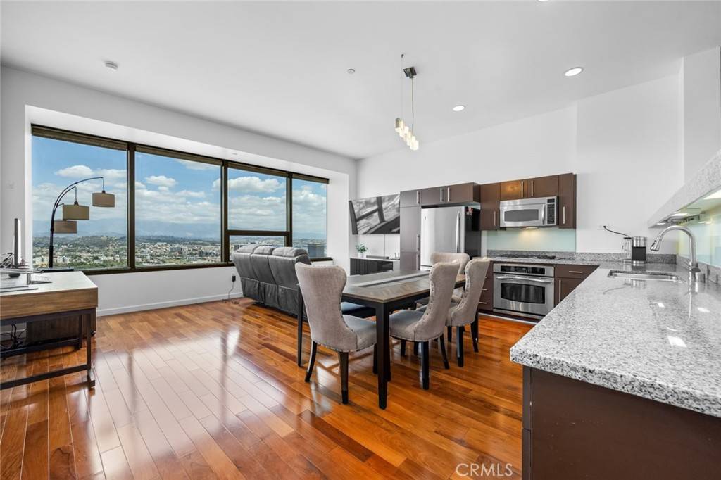 Los Angeles, CA 90017,1100 Wilshire BLVD #3005