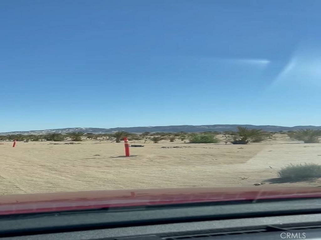Yermo, CA 92398,44624 Demmiel RD