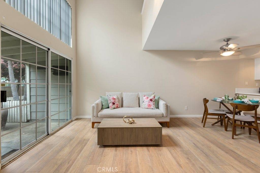 Fullerton, CA 92833,2410 W Orangethorpe AVE #5