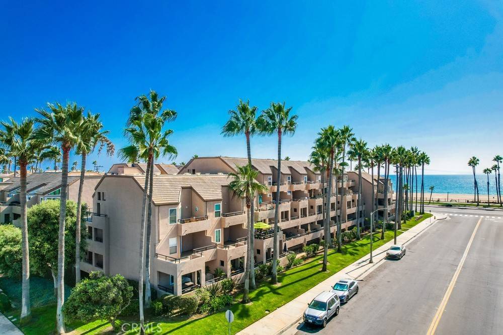 Huntington Beach, CA 92648,1200 Pacific Coast #325