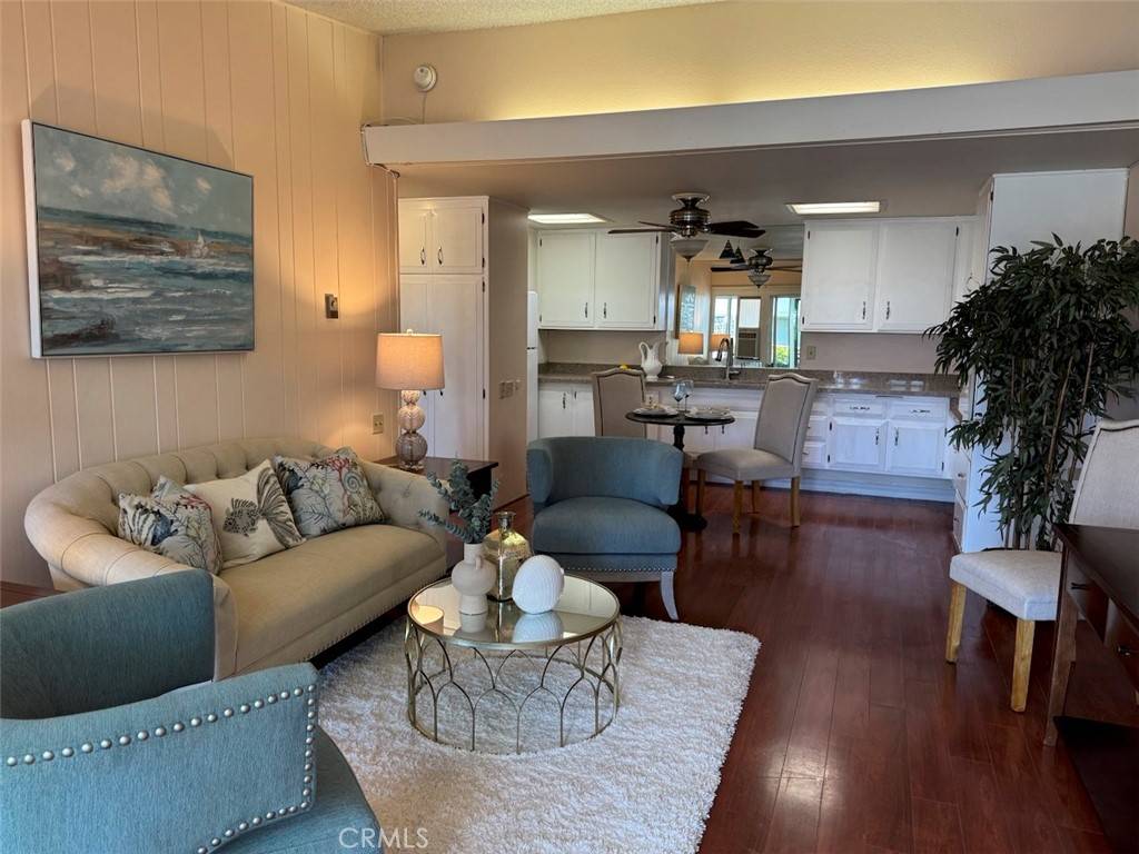 Seal Beach, CA 90740,13781 Alderwood Lane #22i