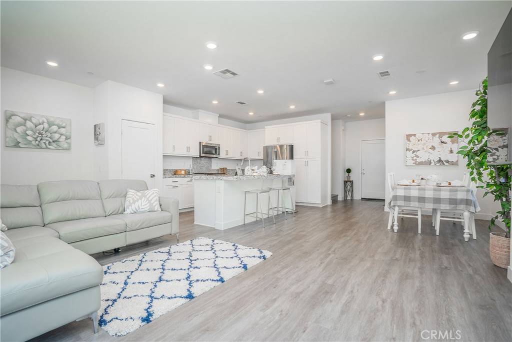Whittier, CA 90602,12060 Turnleaf AVE