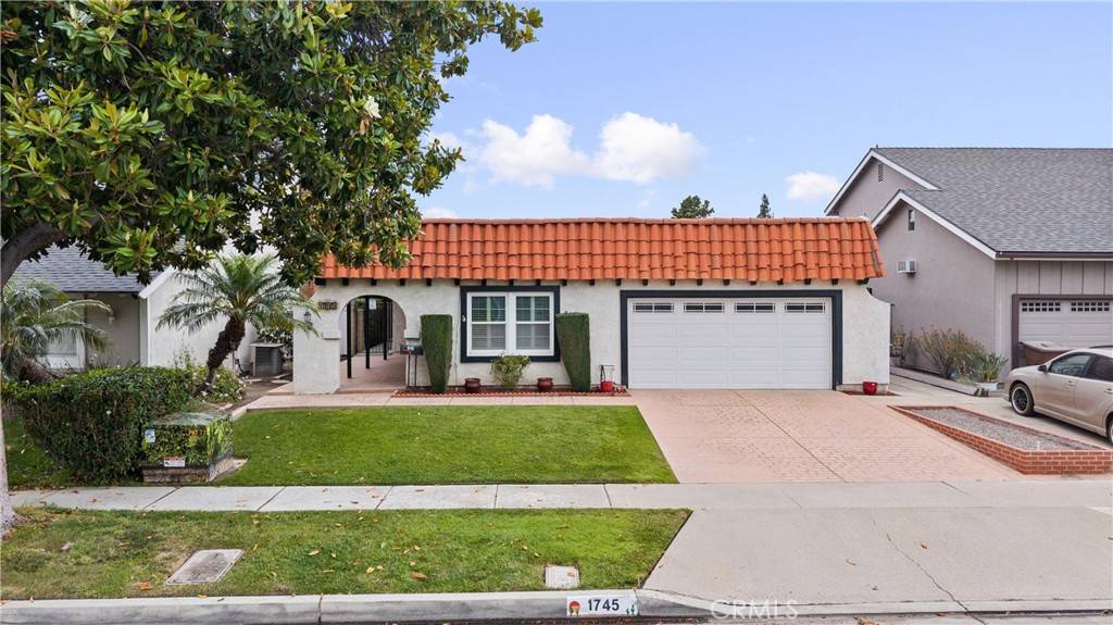 Anaheim, CA 92807,1745 N Holbrook ST
