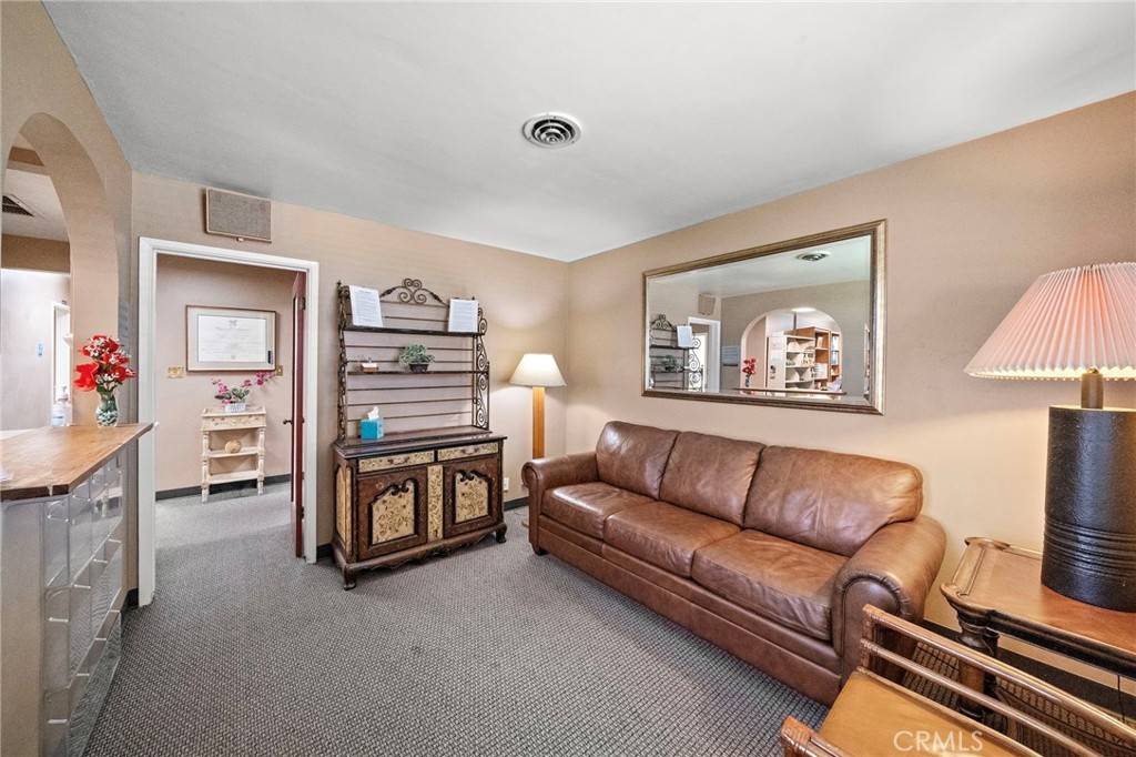 Brea, CA 92821,700 S Brea BLVD