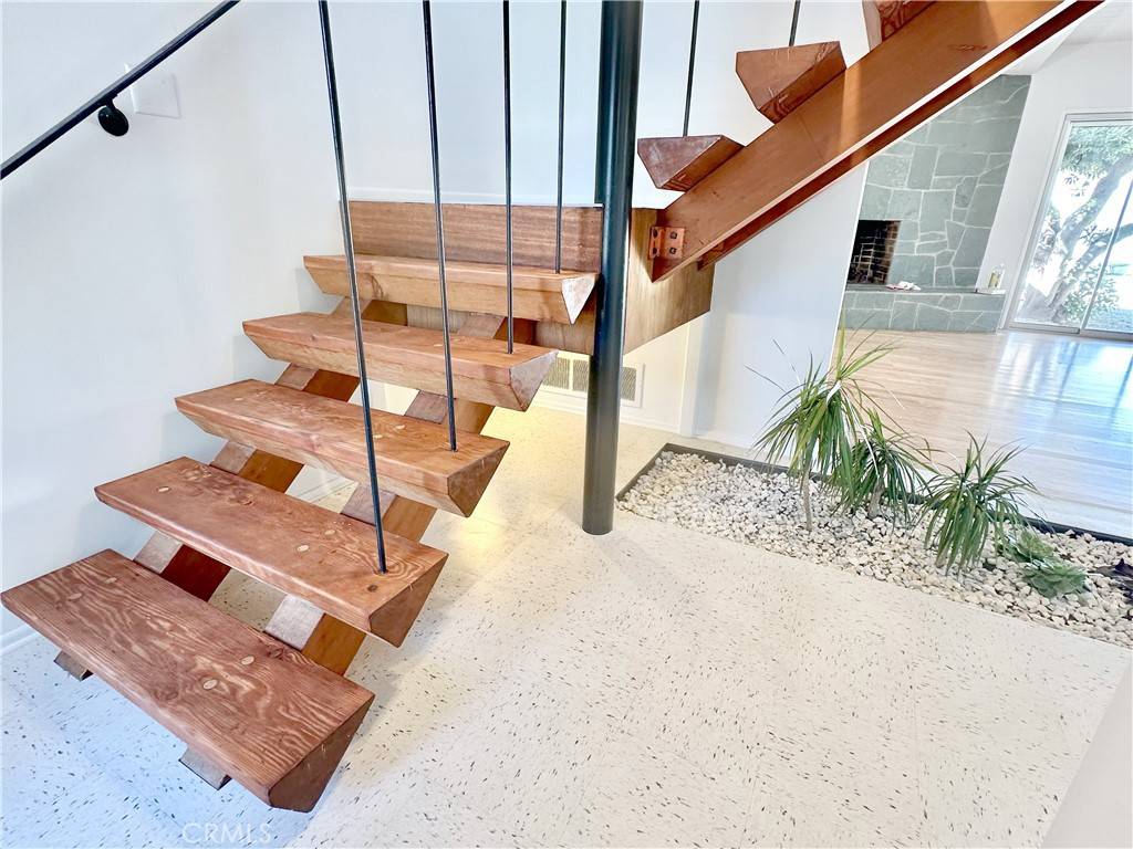 Long Beach, CA 90808,4417 E Harvey WAY