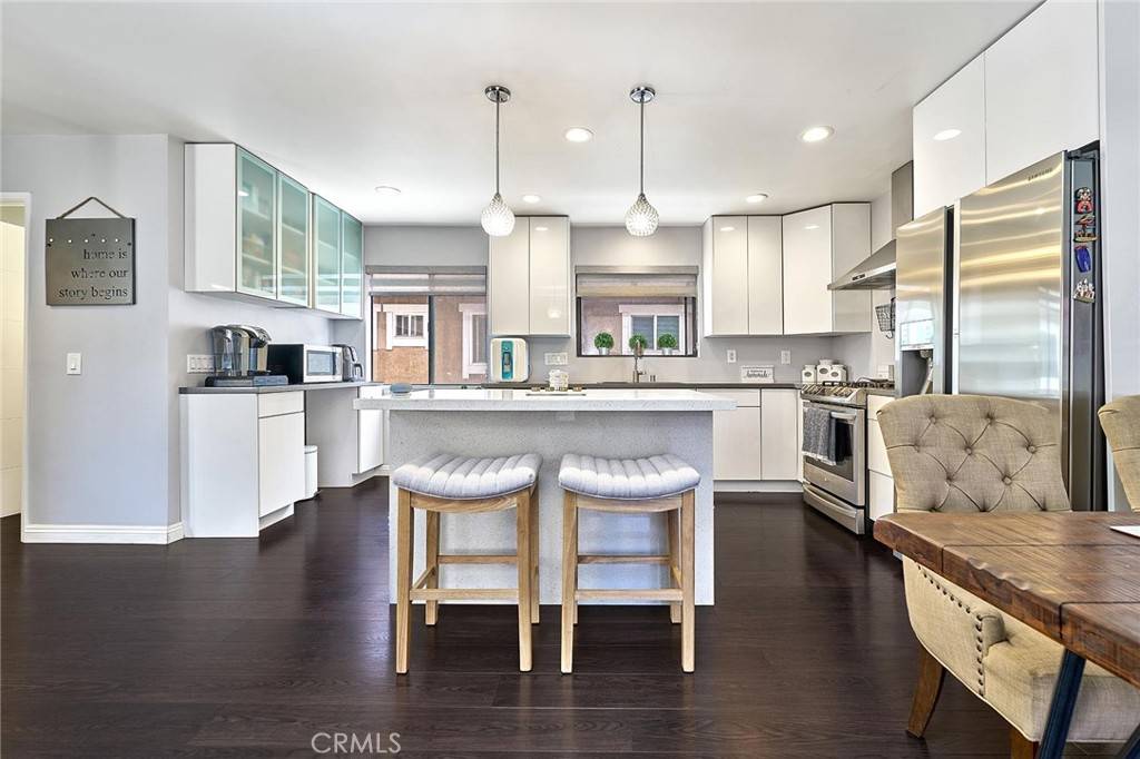 La Habra, CA 90631,957 W Imperial #30