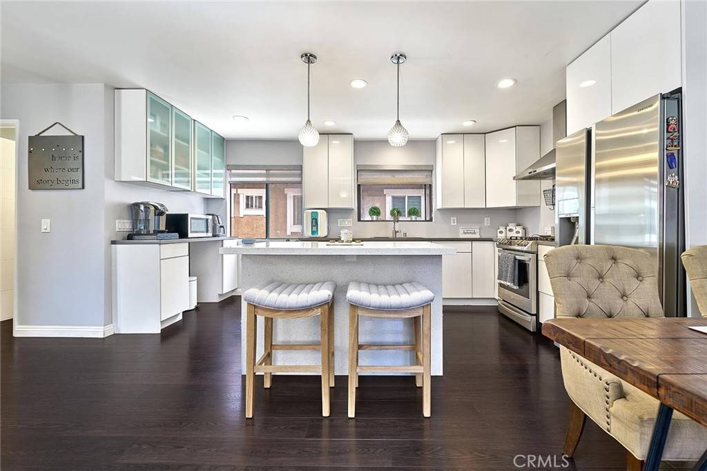 La Habra, CA 90631,957 W Imperial #30