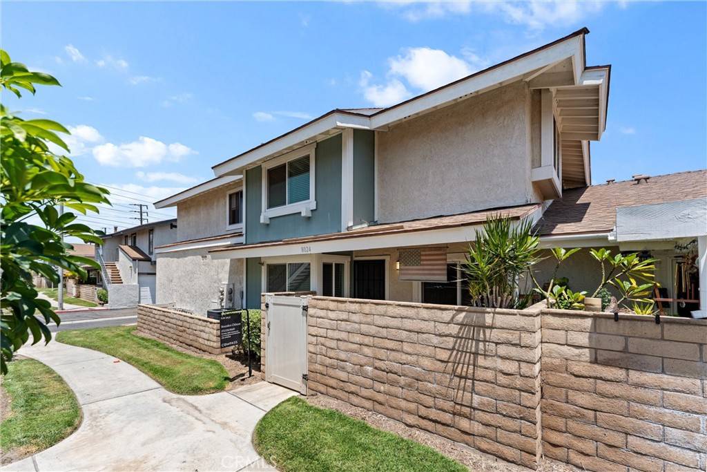 Buena Park, CA 90620,8024 Woodland DR #11