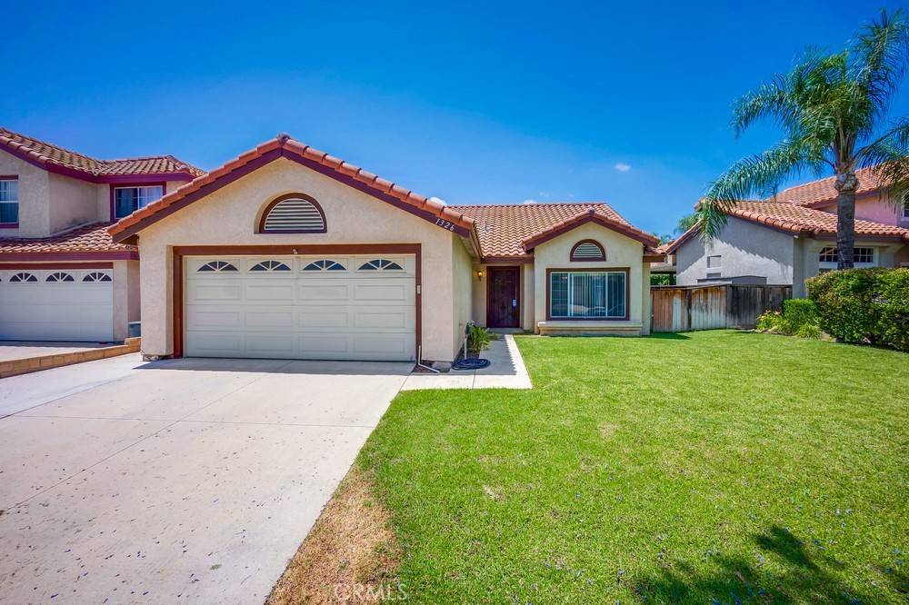 Corona, CA 92882,1326 Kroonen DR