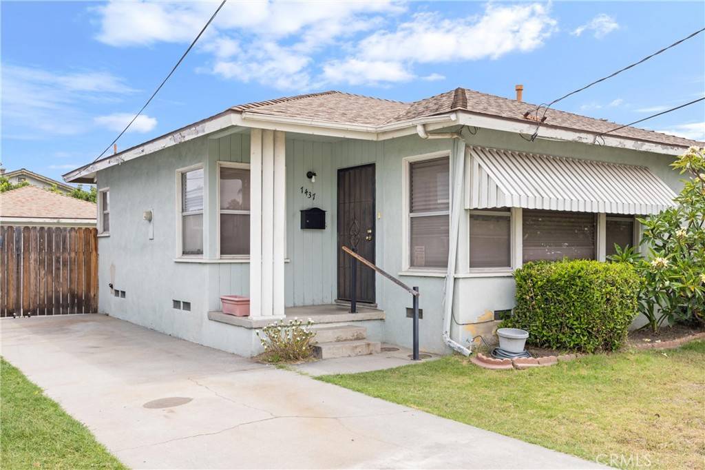 Downey, CA 90242,7437 Laura ST