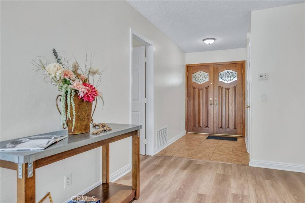 Whittier, CA 90601,733 Redlen AVE