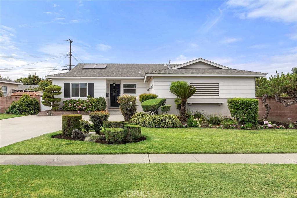 Fullerton, CA 92833,1642 W Woodcrest AVE