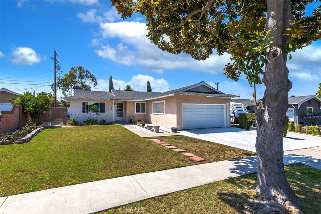 La Mirada, CA 90638,11986 Springview DR