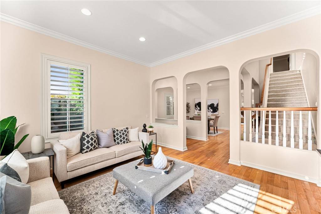 Fullerton, CA 92835,2528 Plum ST