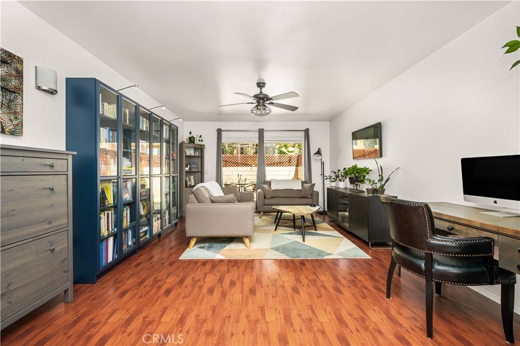 Huntington Beach, CA 92647,6600 Warner AVE #121