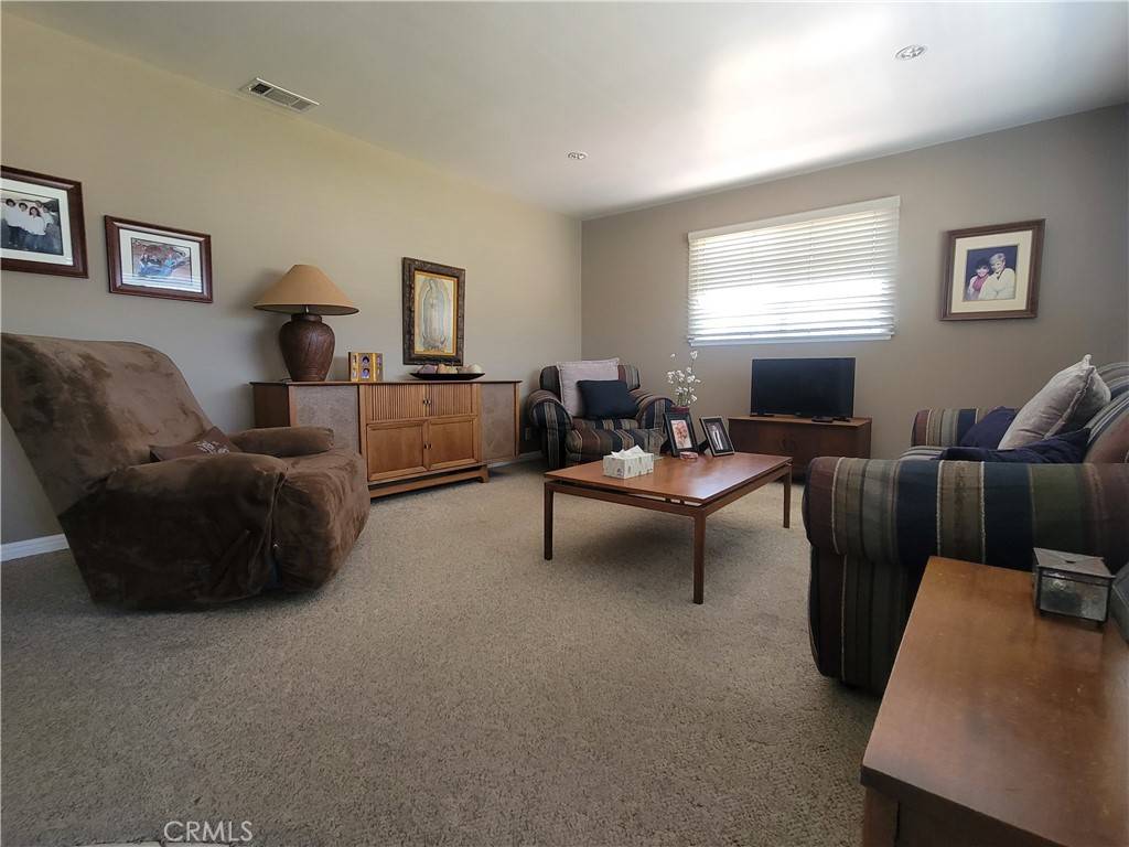 Norwalk, CA 90650,13224 Greenstone AVE