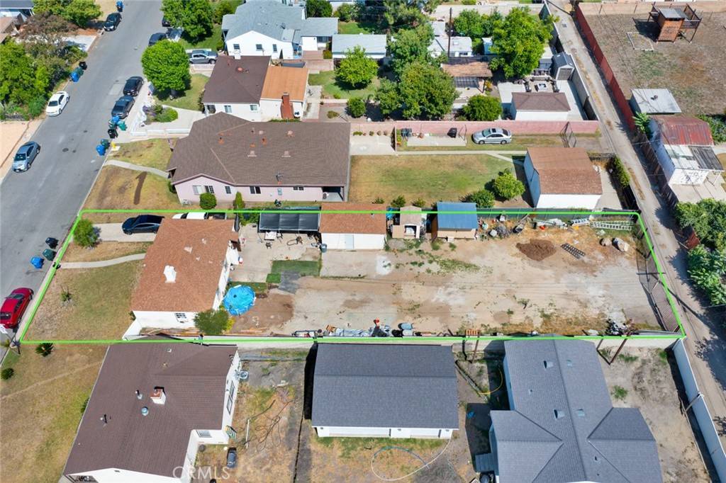 Pomona, CA 91768,235 Aliso ST