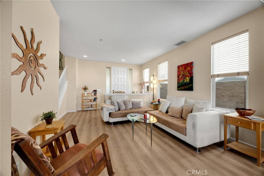 Brea, CA 92823,3667 Skylark WAY