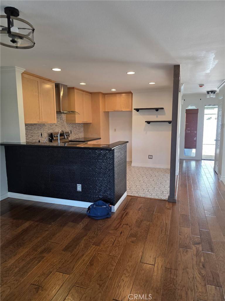Laguna Hills, CA 92653,22242 Caminito Zaragoza #183