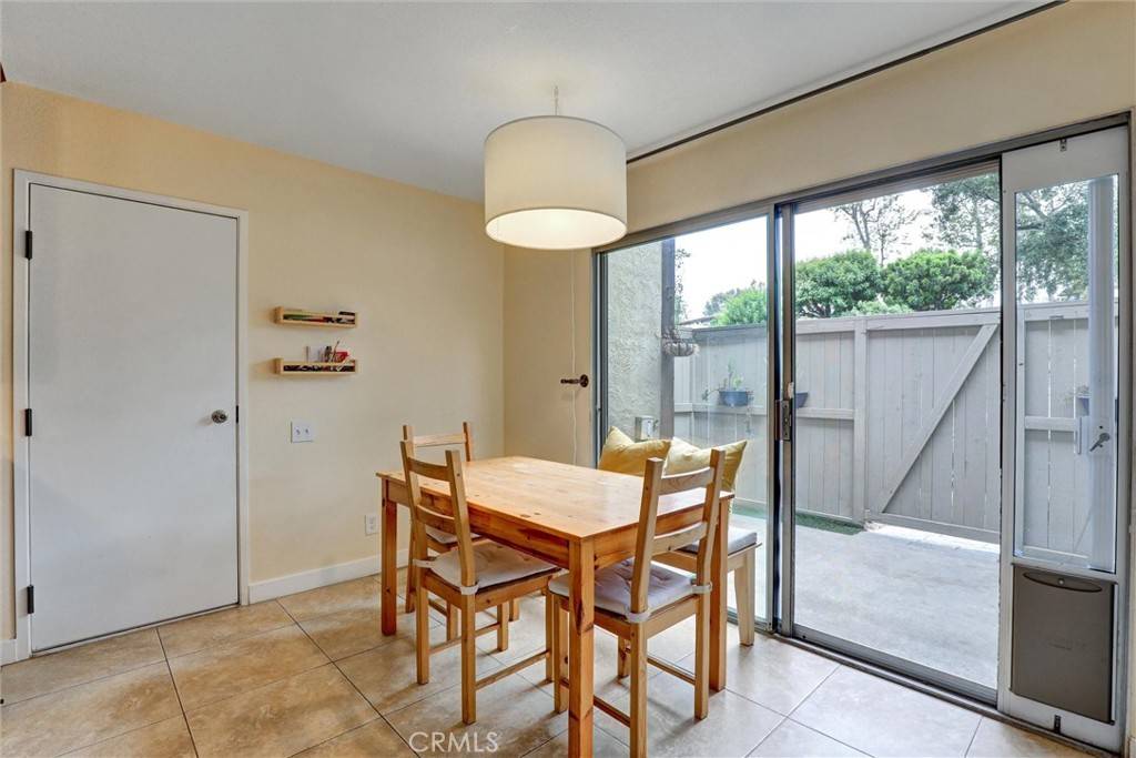 Mission Viejo, CA 92691,26444 Via Roble #38