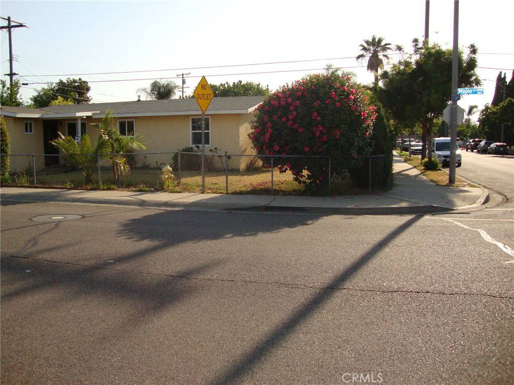 Anaheim, CA 92801,2100 W Dogwood AVE