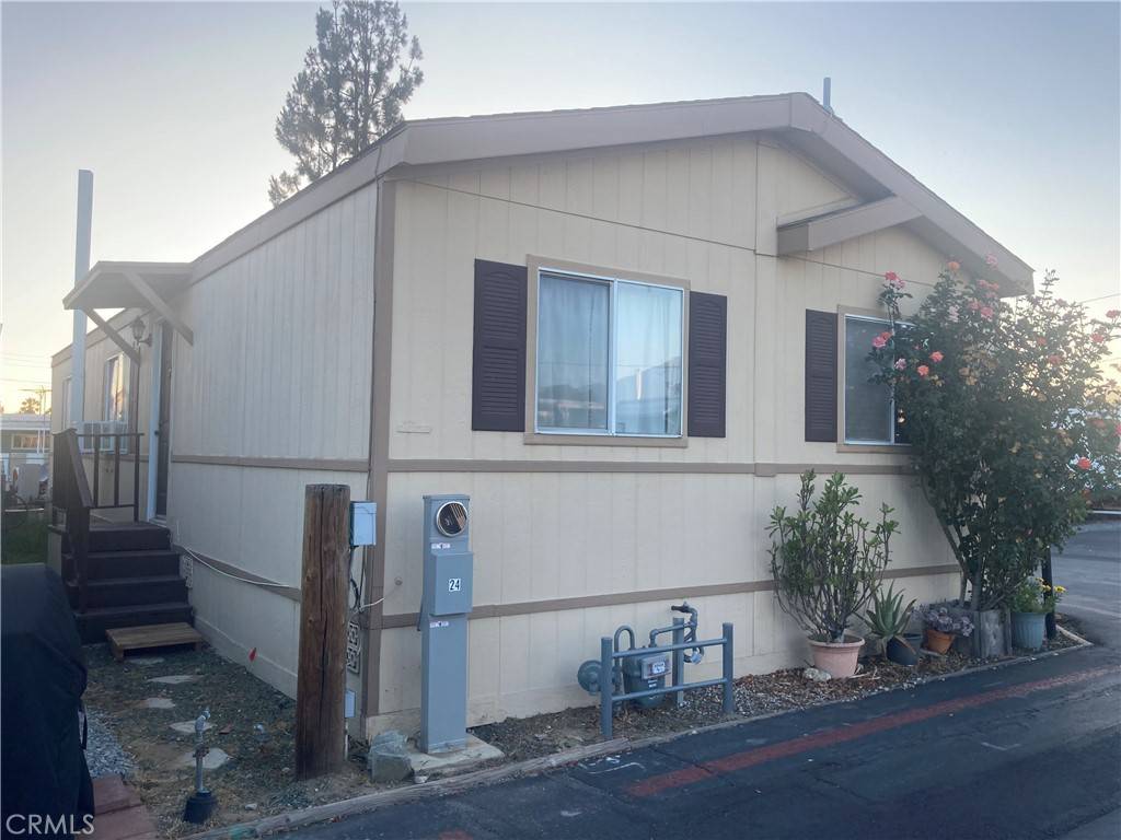 La Verne, CA 91750,2909 Arrow Highway #24