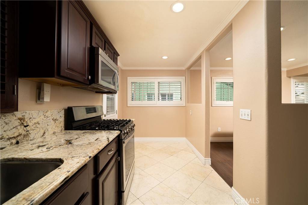 Lakewood, CA 90712,4425 Ashworth ST