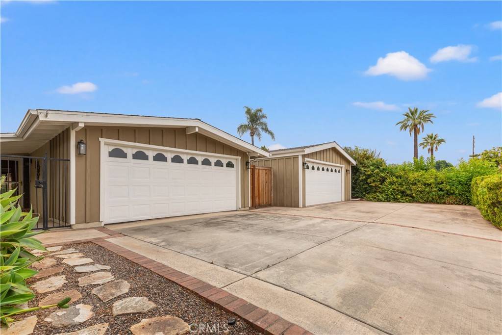 Tustin, CA 92780,14091 Dall Lane