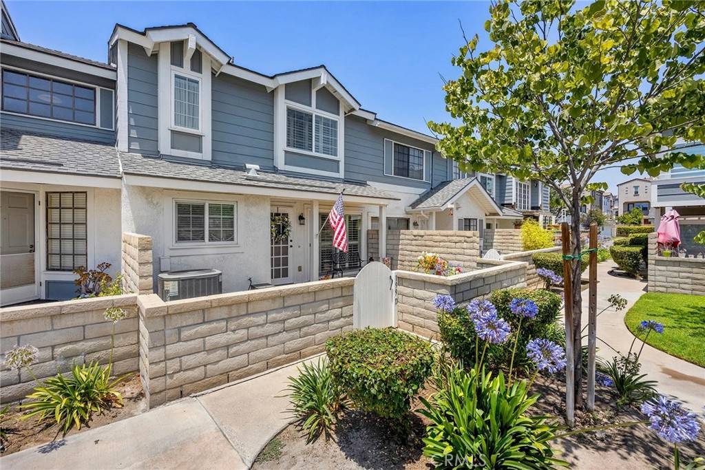Anaheim, CA 92801,199 N Magnolia Avenue #D