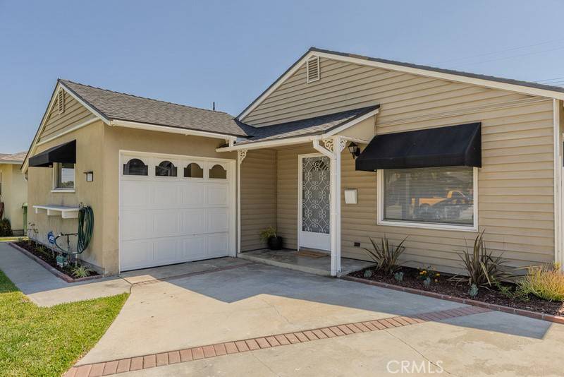 Santa Fe Springs, CA 90670,10606 Harvest AVE