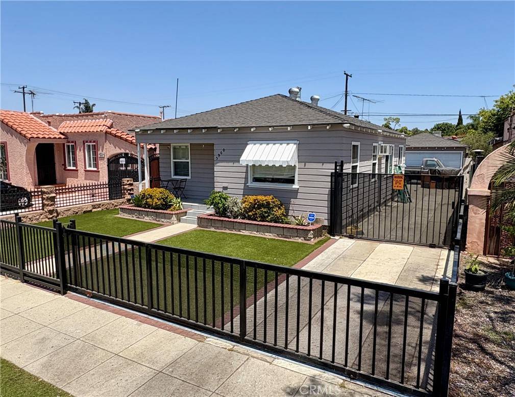 Long Beach, CA 90805,5960 Lime AVE