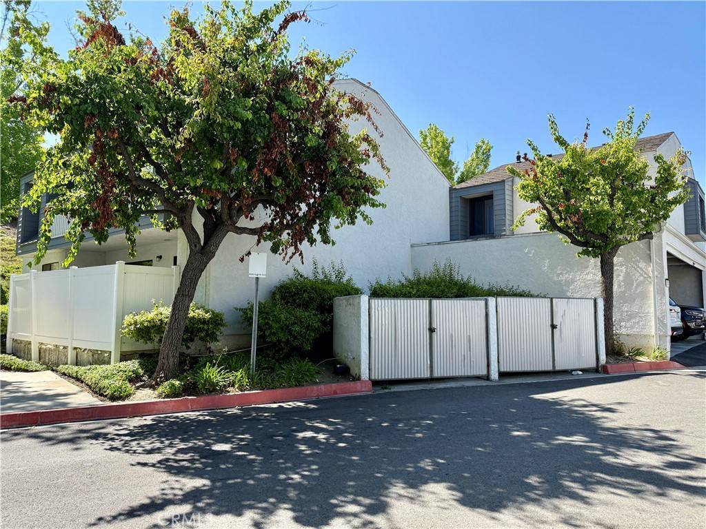Anaheim, CA 92807,520 S Ranch View CIR #CI17