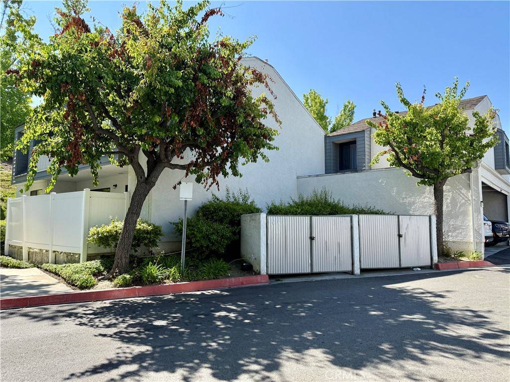 Anaheim, CA 92807,520 S Ranch View CIR #CI17