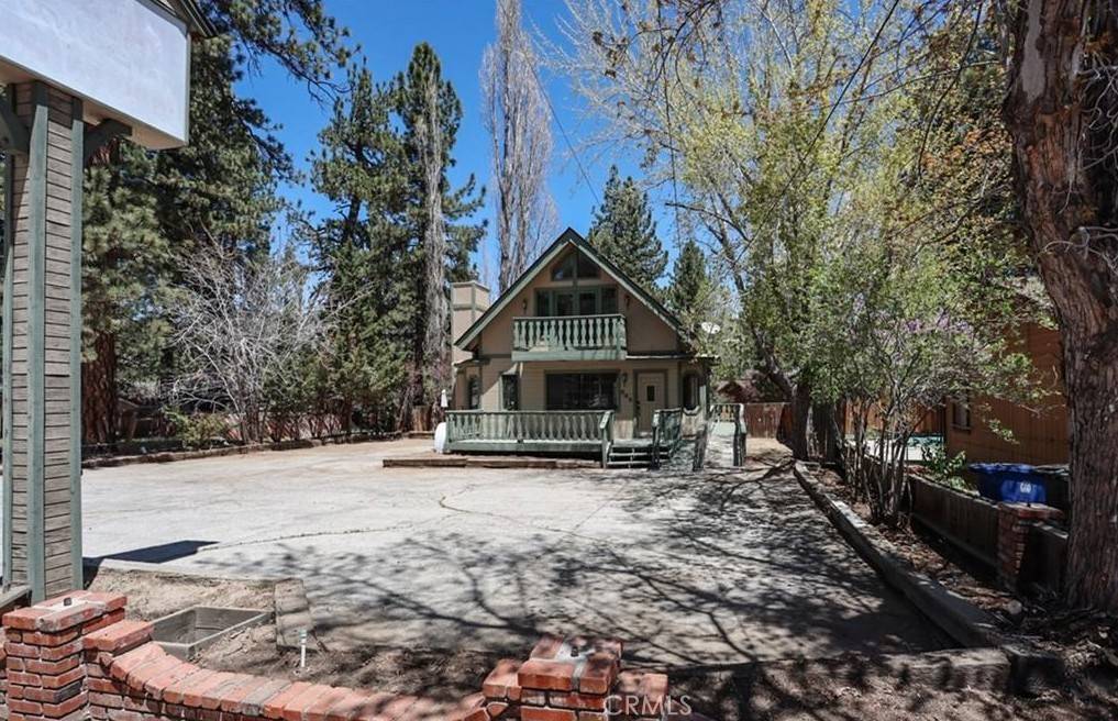 Big Bear City, CA 92314,805 W Big Bear BLVD