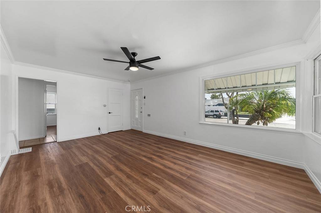 Long Beach, CA 90807,4903 Brayton AVE
