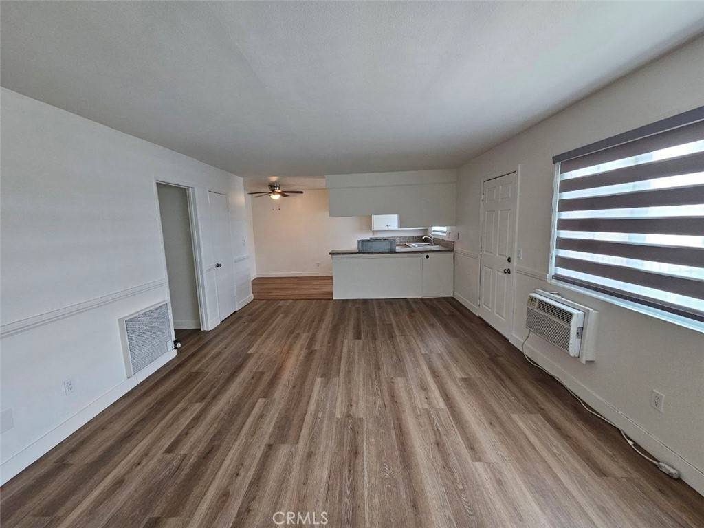 Cypress, CA 90630,6081 Lemon AVE #C