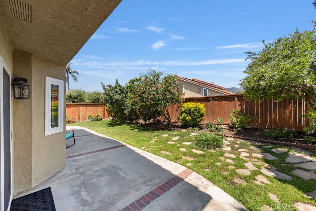 Rancho Santa Margarita, CA 92688,5 Mandevilla