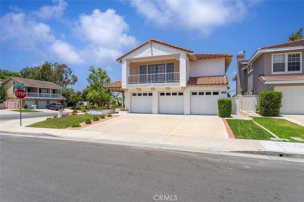 Tustin, CA 92782,13381 Presidio PL