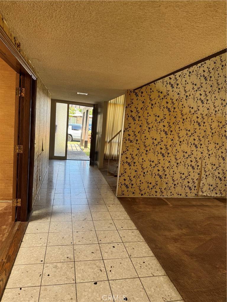 Irvine, CA 92603,19412 Sierra Chula RD